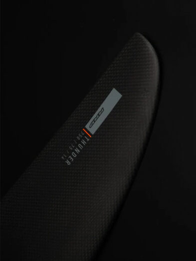 RRD THUNDER FRONT WING Y30
